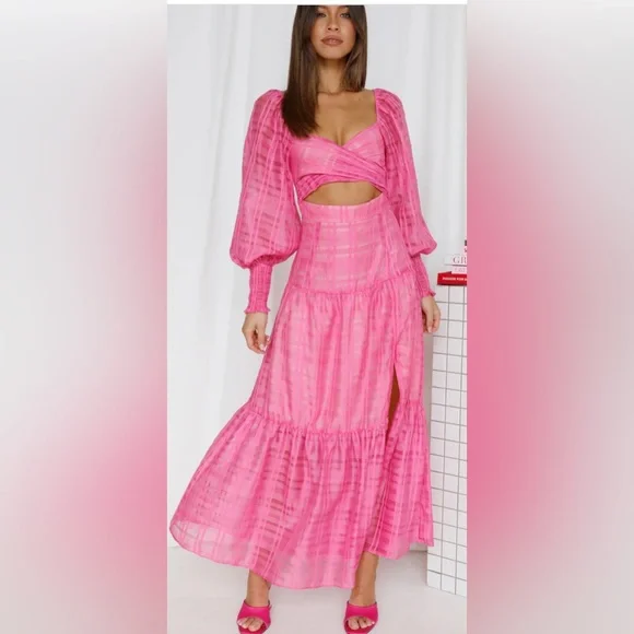 Pink Maxi dress 🎀 - New with tags size US 6 (m) - Picture 3 of 8